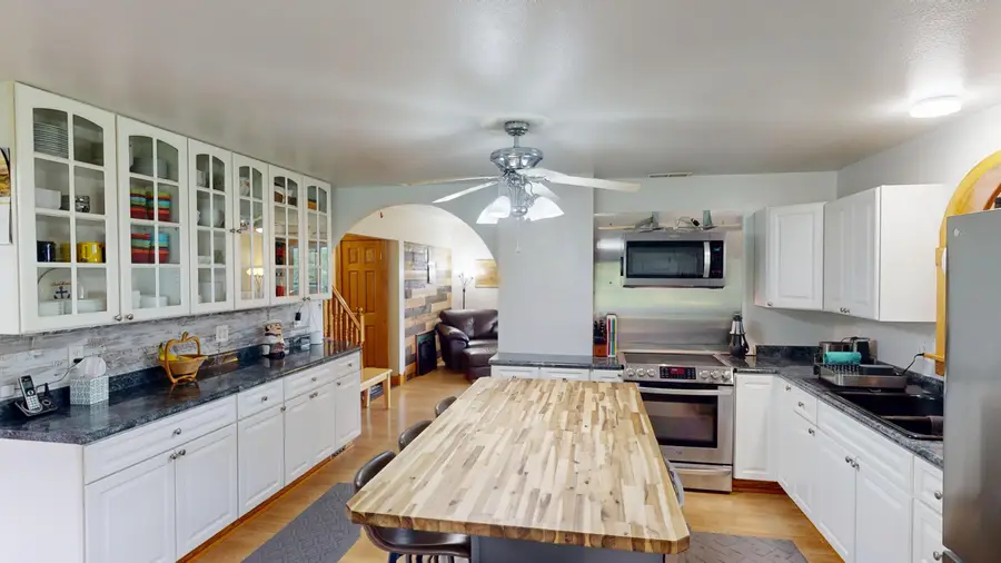 W25757 Bear Coulee Rd, Dodge Town, WI 54661 - Image #2