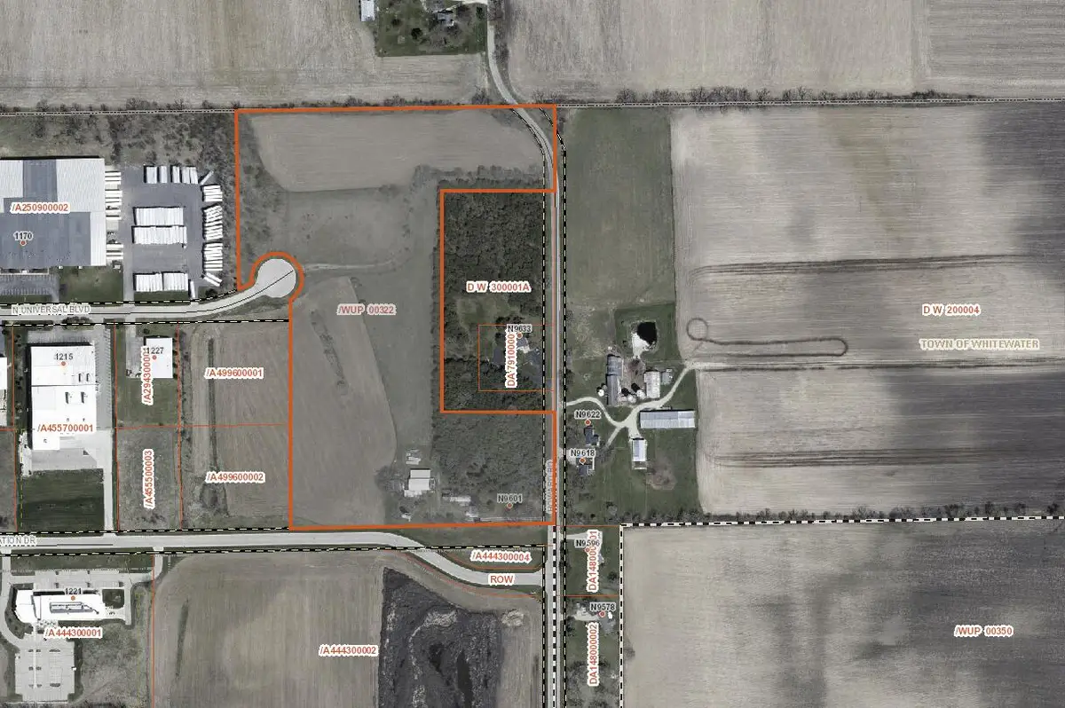 Lt1B Universal Blvd, Whitewater, WI 53190 - #1