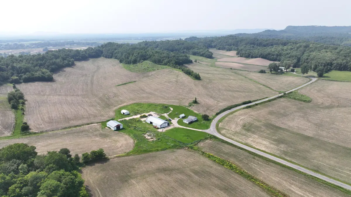 1000 Glomstad Rd, Holmen, WI 54636 - Image #1