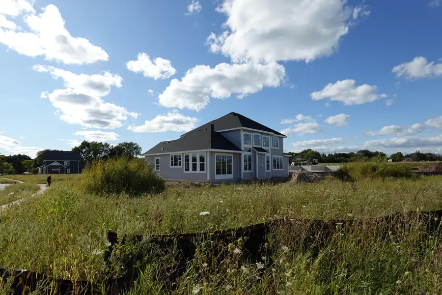 9866 N Cygnet Ct, Mequon, WI 53097 - Image #3