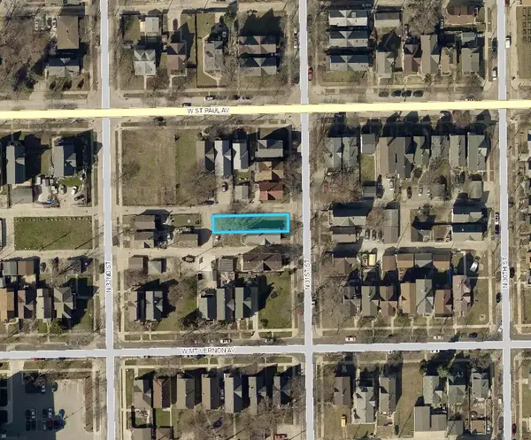 323 N 31st St, Milwaukee, WI 53208