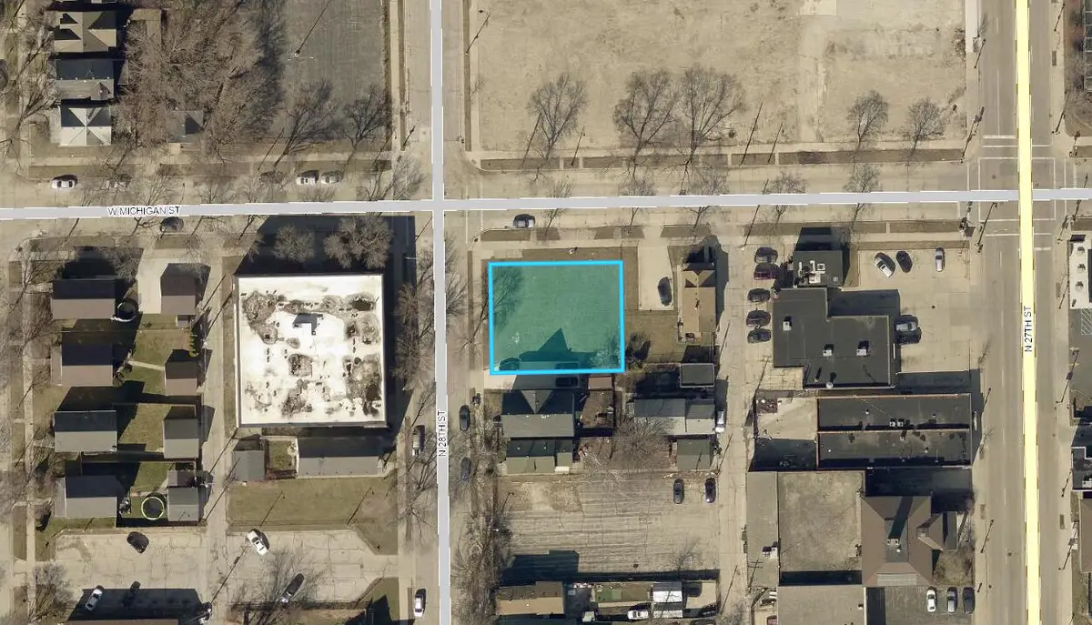 550 N 28th St, Milwaukee, WI 53208 - Image #1