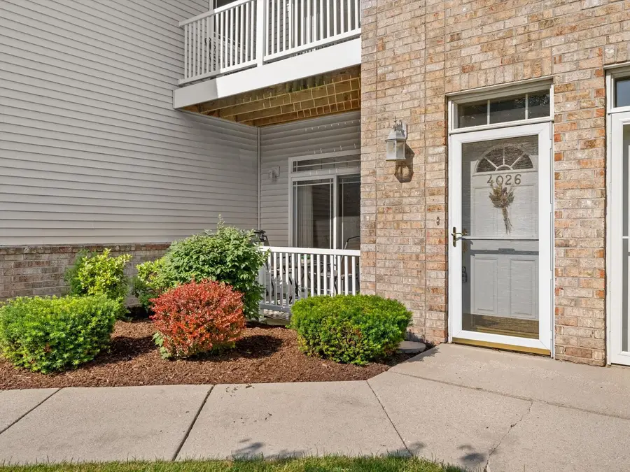 4026 Hazelnut Ct, Sheboygan, WI 53081 - Image #2
