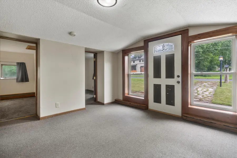 S103W30227 Lakeside Dr, Mukwonago, WI 53149 - Image #2