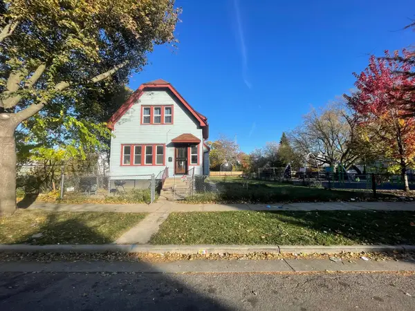2636 N Buffum St, Milwaukee, WI 53212