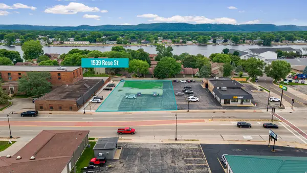 1539 Rose St, La Crosse, WI 54603