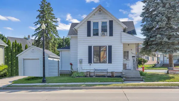 205 Broadway St, Sheboygan Falls, WI 53085