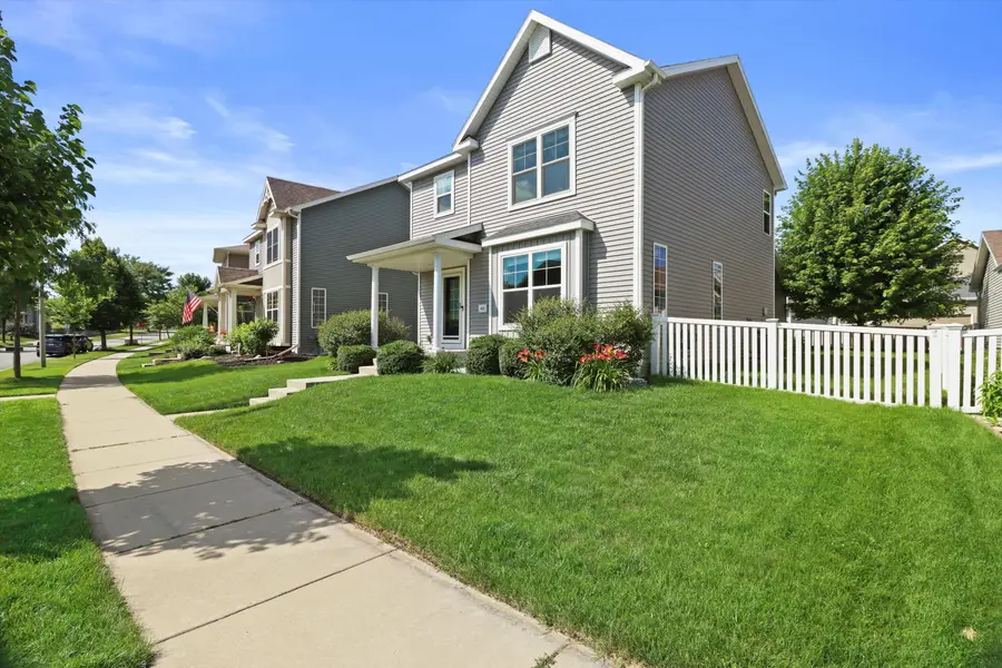 452 Galileo Dr, Madison, WI 53718 - Image #2