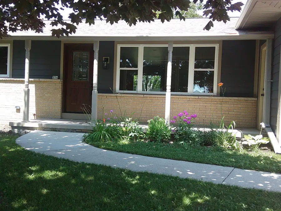 354 Roosevelt St, Valders, WI 54245 - Image #2