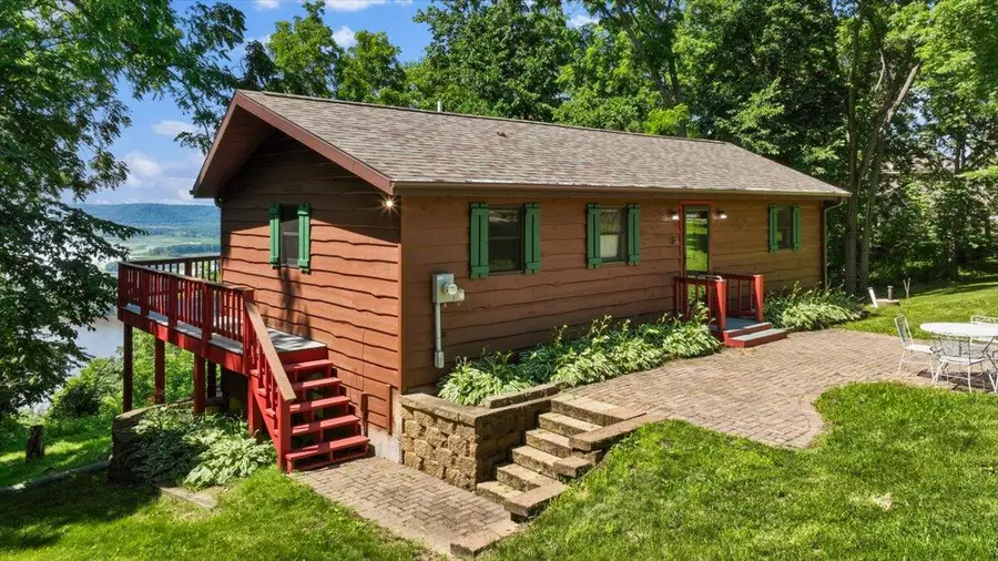 15 Scenic Point Rd, De Soto, WI 54624 - Image #3