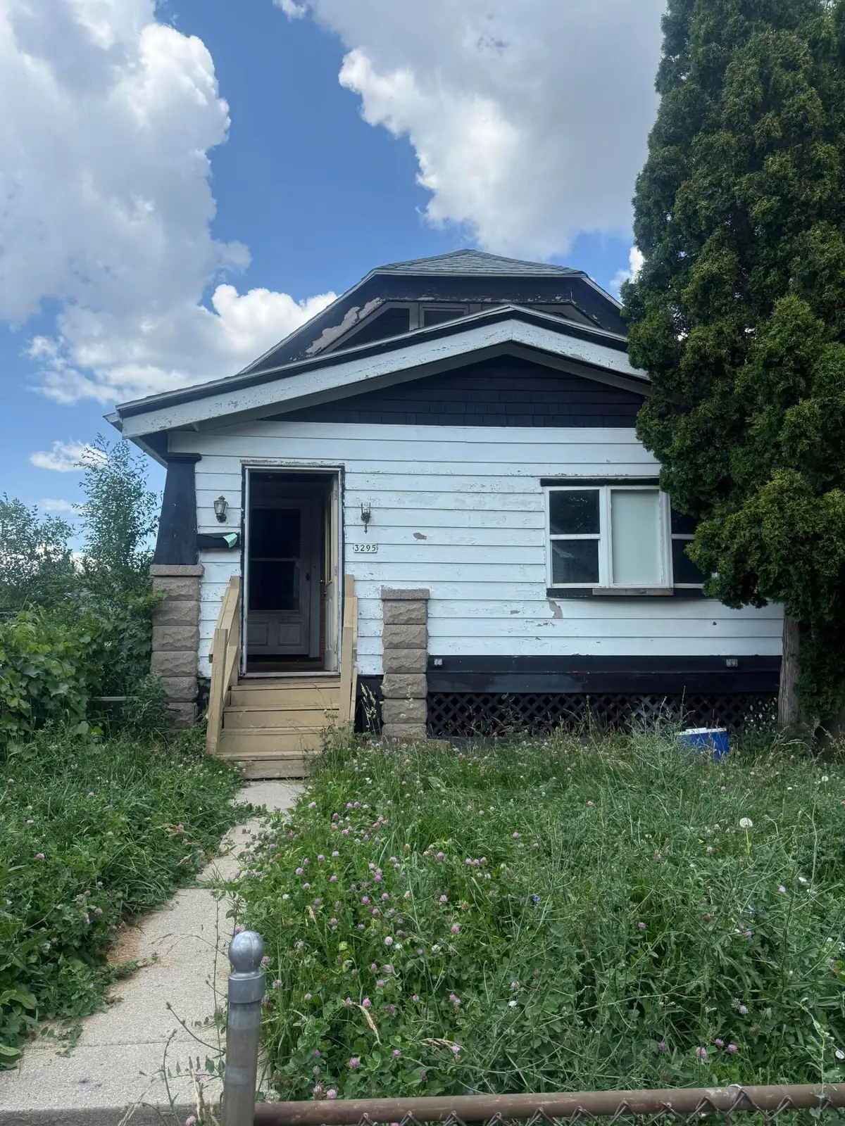 3295 N 29th St, Milwaukee, WI 53216 - Image #1