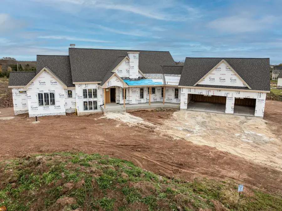 3561 W Pine View Ct, Mequon, WI 53097 - Image #3