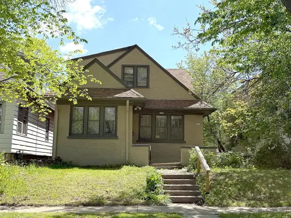 4572 N 38th St, Milwaukee, WI 53209