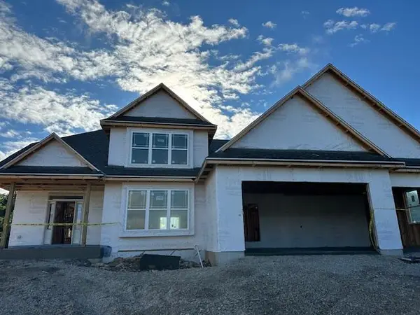 W257N5886 Autumn Way, Lisbon, WI 53089