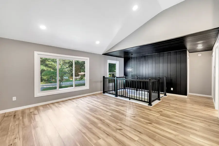 N1835 Cree Ave, Marion, WI 54982 - Image #2