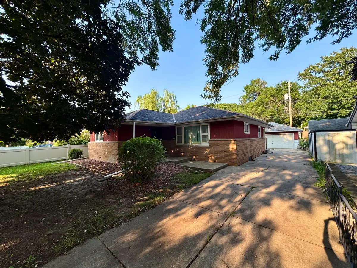 4034 S 60th St, Milwaukee, WI 53220 - Image #1