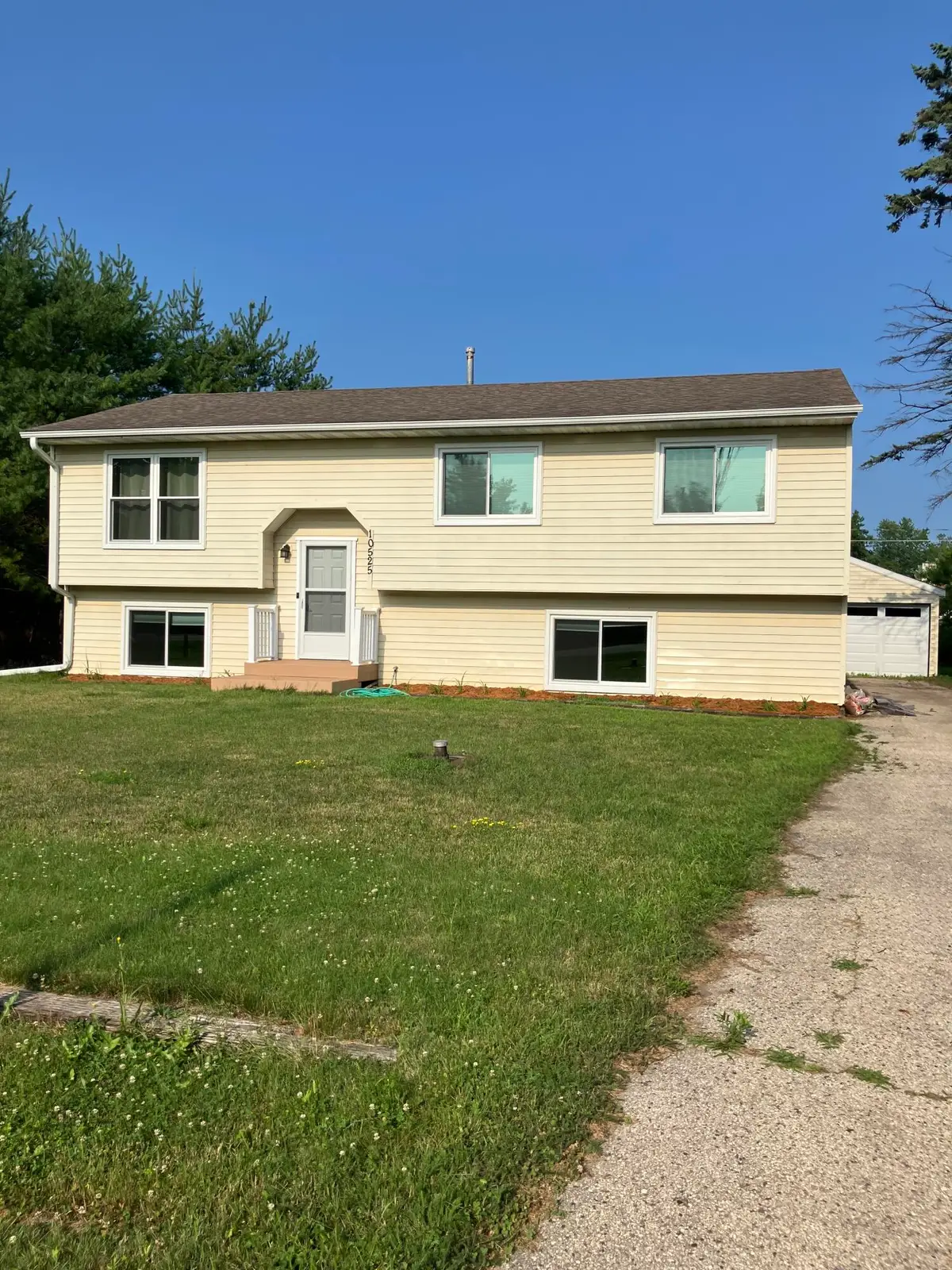 10525 3rd Ave, Pleasant Prairie, WI 53158 - Image #1