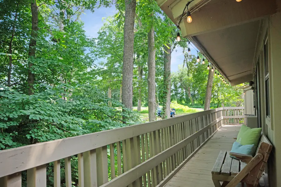 403 Deerpath W, Fontana, WI 53125 - Image #2