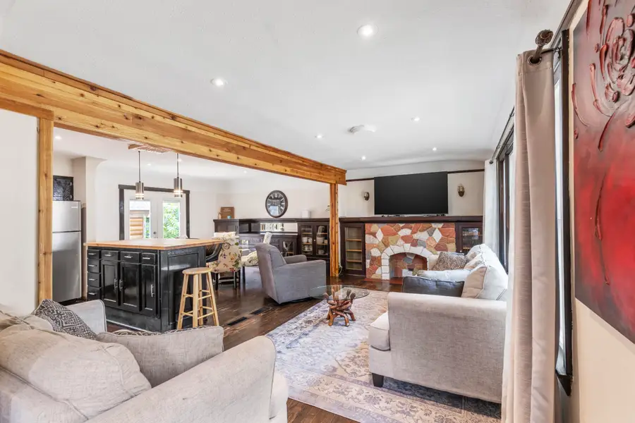 229 E Norwich St, Milwaukee, WI 53207 - Image #3