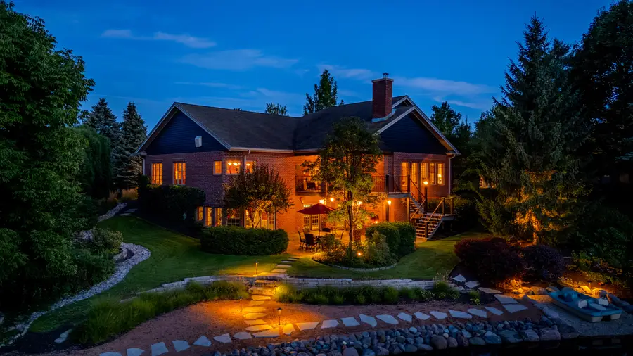 3520 Pleasant Ln, Mount Pleasant, WI 53405 - Image #2