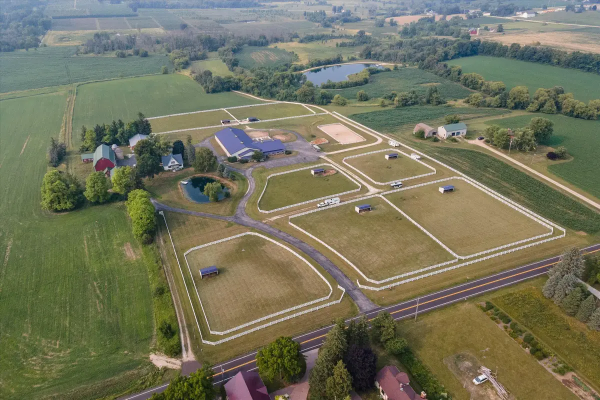 N136W21342 Bonniwell Rd, Germantown, WI 53076 - Image #1