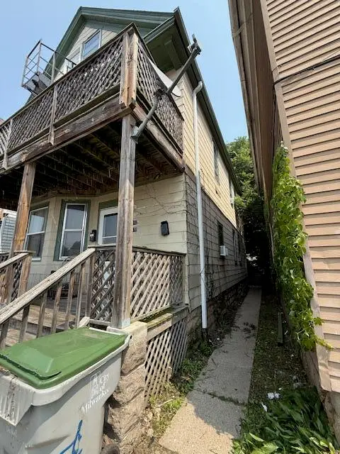 2370 S 18th St, Milwaukee, WI 53215 - Image #3