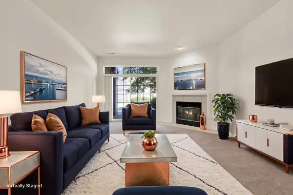 N15W26518 Tall Reeds Ln, Pewaukee, WI 53072