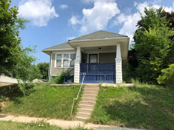 2128 W Atkinson Ave, Milwaukee, WI 53209