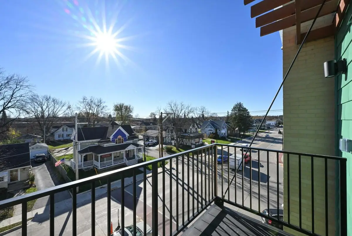 500 E Main St, Waterford, WI 53185 - Image #1