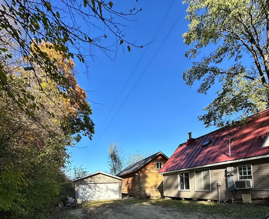 911 Mississippi Ln, Brownsville, MN 55919 - Image #2