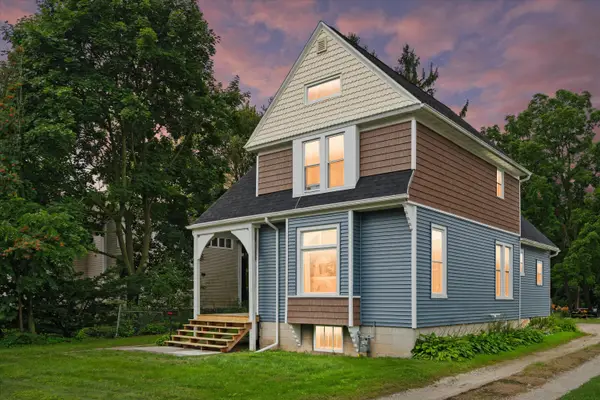 520 N Milwaukee St, Plymouth, WI 53073