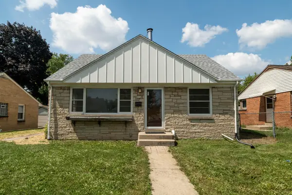 3739 N 97th Pl, Milwaukee, WI 53222