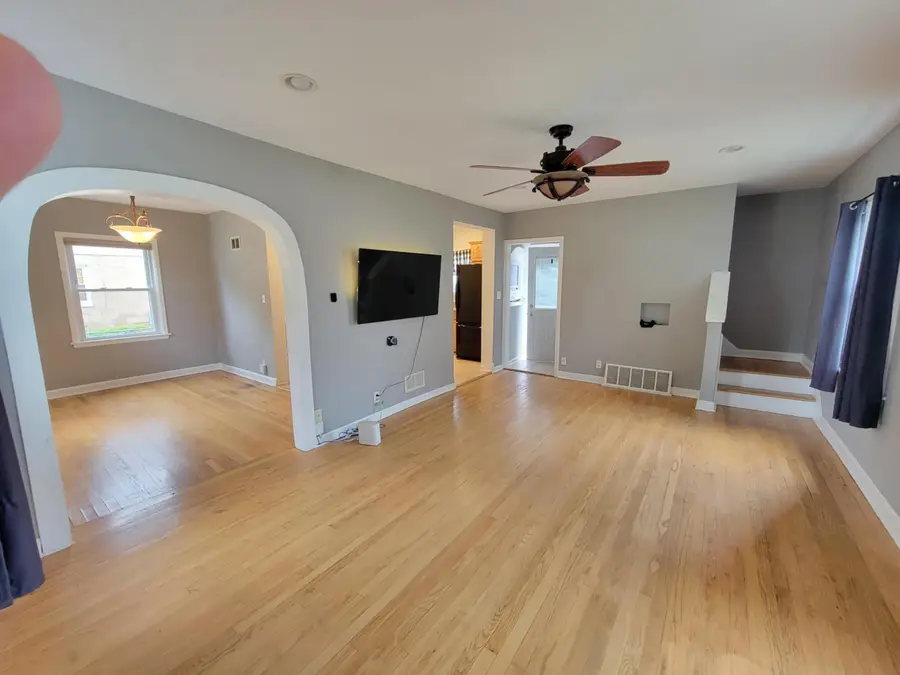 3366 S 65th St, Milwaukee, WI 53219 - Image #2