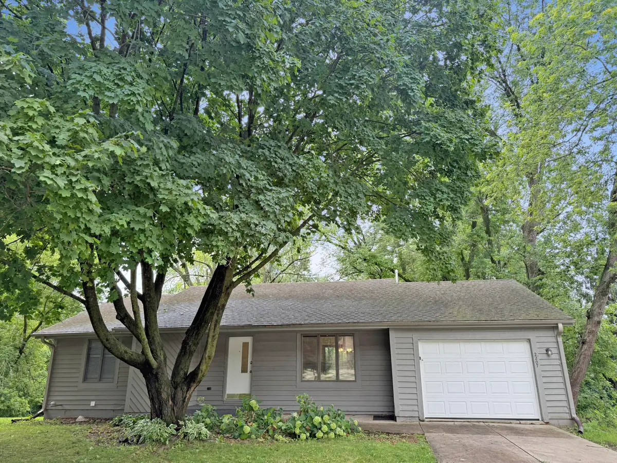 2207 Norwood Dr, Waukesha, WI 53188 - Image #1
