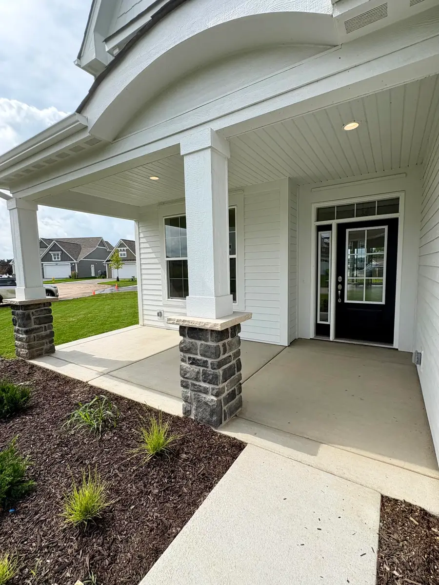 2607 Mooring Ct, Delavan, WI 53115 - Image #3