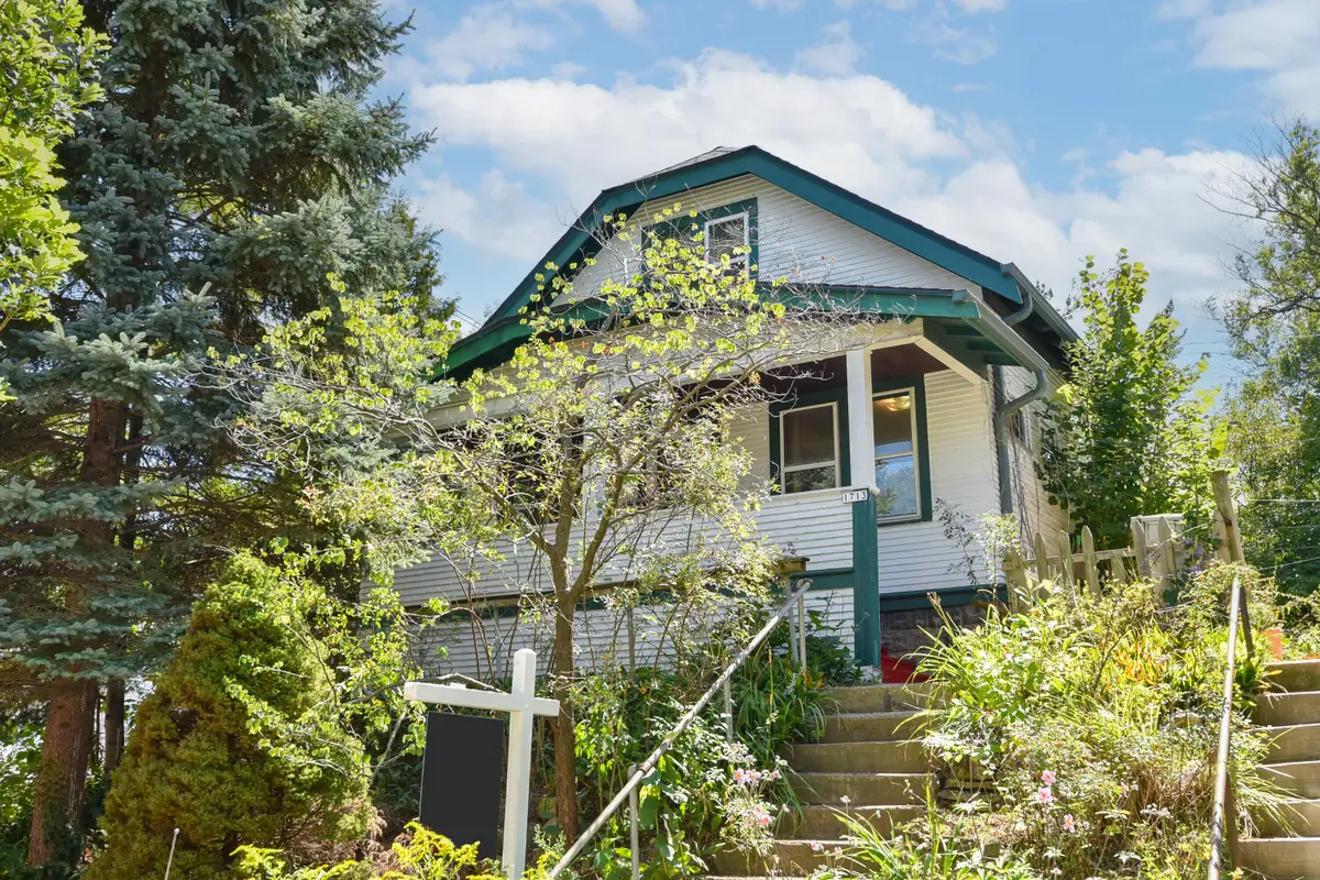 1713 E Newport Ave, Milwaukee, WI 53211 - Image #1