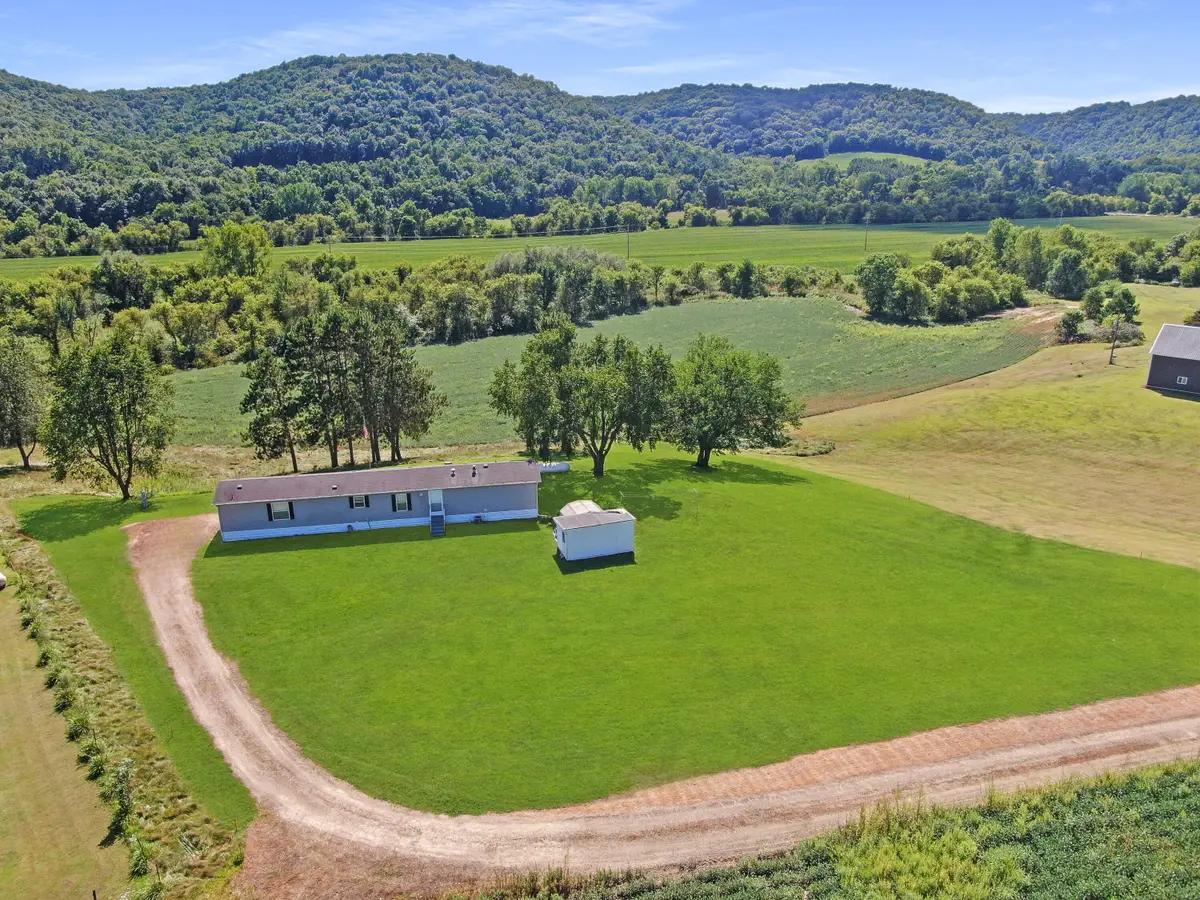 E2817 S Creek Rd, Genoa Town, WI 54624 - Image #1