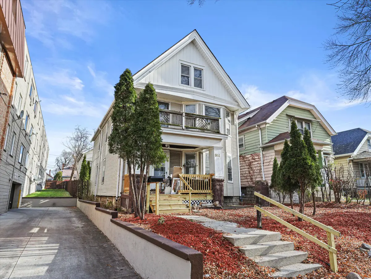 944 N 37th St, Milwaukee, WI 53208 - Image #1