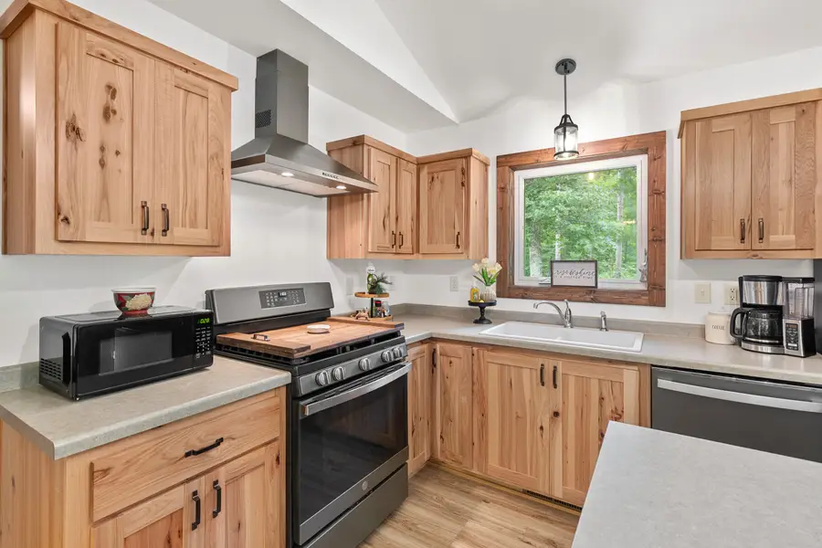 16457 Waboose Dr, Riverview, WI 54114 - Image #3