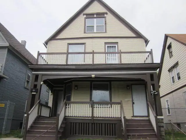 3157 N 8th St, Milwaukee, WI 53206 - Image #1