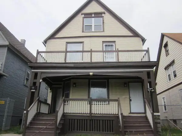 3157 N 8th St, Milwaukee, WI 53206