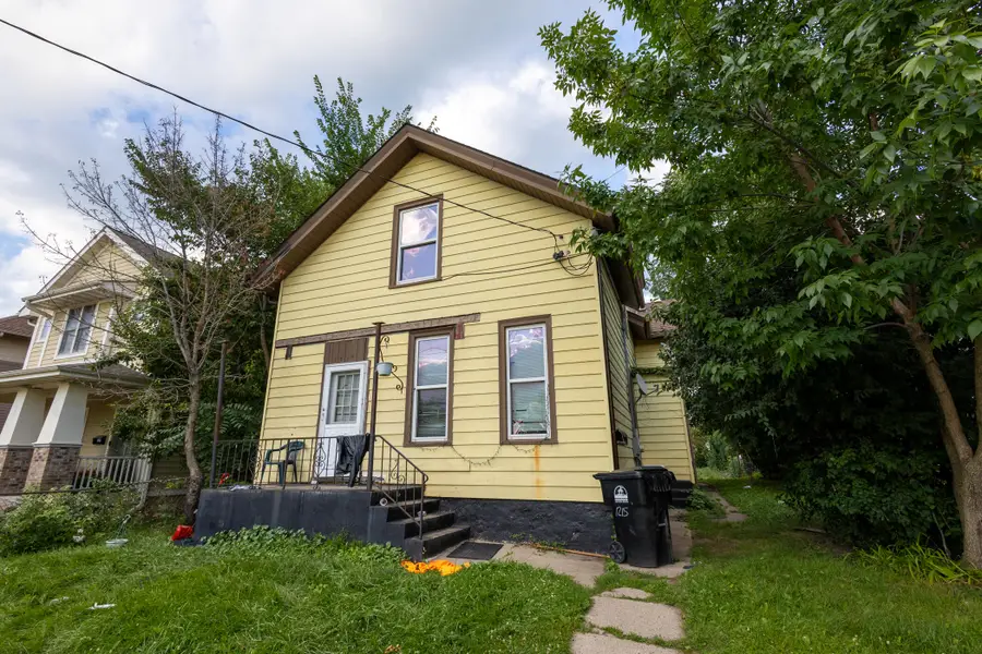 1215 Racine St, Racine, WI 53403 - Image #2