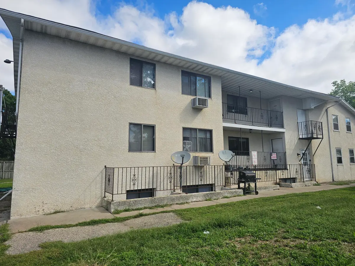 1322 5th Ave S, La Crosse, WI 54601 - Image #1