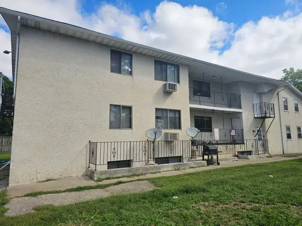 1322 5th Ave S, La Crosse, WI 54601