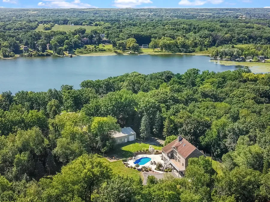 W2172 Country Club Ln, East Troy, WI 53120 - Image #3