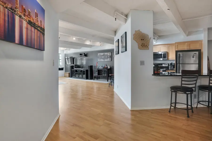 270 E Highland Ave, Milwaukee, WI 53202 - Image #3