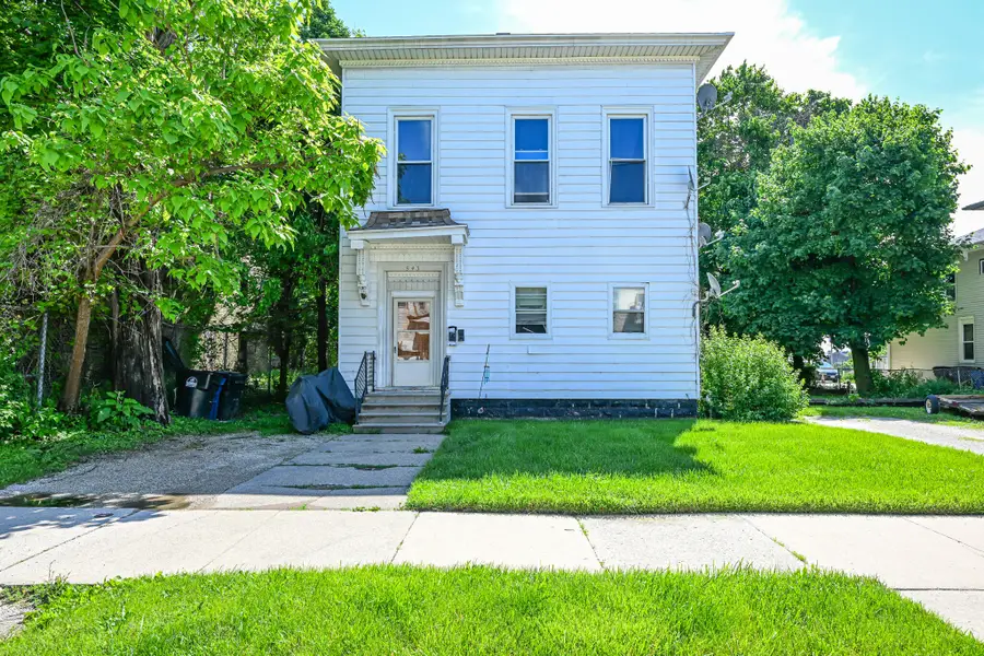 943 Superior St, Racine, WI 53404 - Image #2