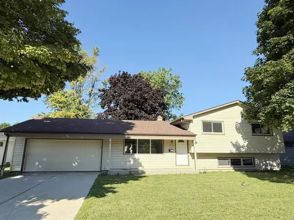 2222 N 28th St, Sheboygan, WI 53083