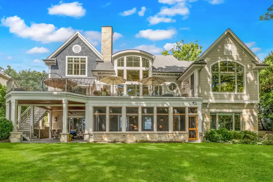 N30W28853 Lakeside Dr, Delafield Town, WI 53072 - Image #2