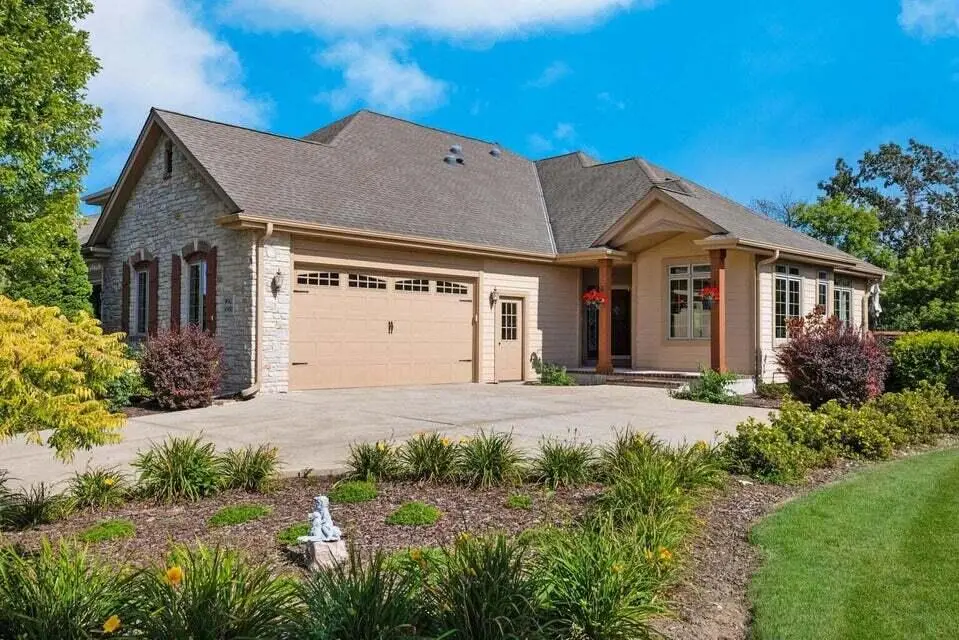 W162N5492 Westwind Dr, Menomonee Falls, WI 53051 - Image #1